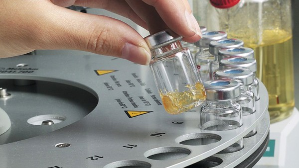 Stosowane smary są testowane przez firmę Schaeffler we własnym laboratorium.